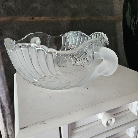 Mikasa Swan bowl - Picture 4 of 5